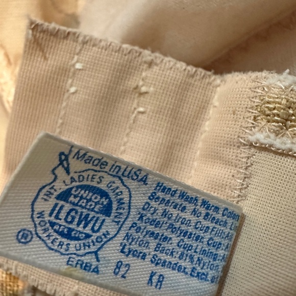 Maidenform Pretty Shapely Cream Strapless Underwire Bra Vintage 1970s 34C - Picture 16 of 16